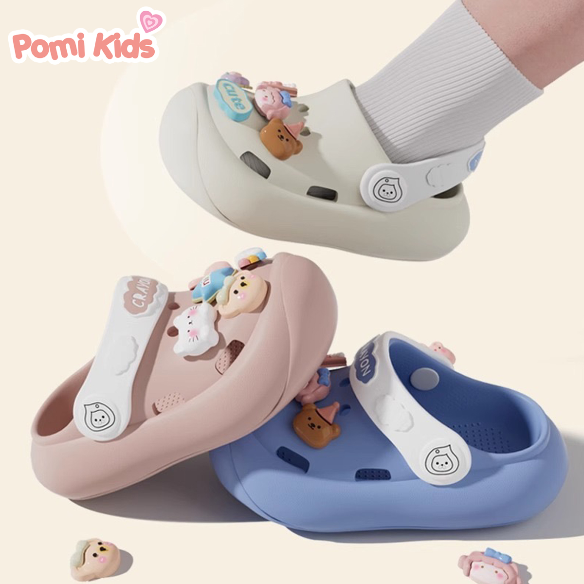 Dép sục cho bé chất liệu EVA 10 charm mô tả 1